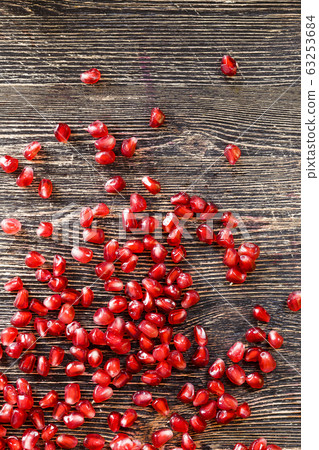 sweet and sour ripe pomegranate sweet and sour ripe pomegranate 63253684