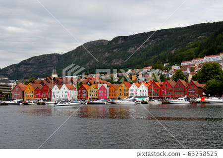 Old town of Bergen, Norway's second largest city Overlooking the World Heritage Bryggen Show a calm atmosphere 63258525