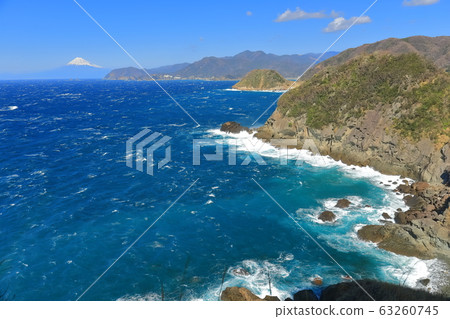 [Shizuoka Prefecture] Mt. Fuji and Dogashima Onsen in fine weather 63260745