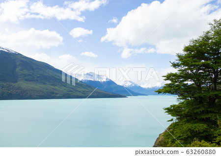 Argentino lake landscape, Perito Moreno glacier 63260880