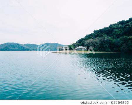 海和鳥居 63264265