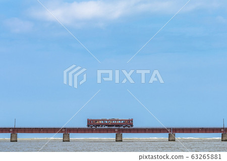 Yura river bridge and train Yura river bridge and train 63265881