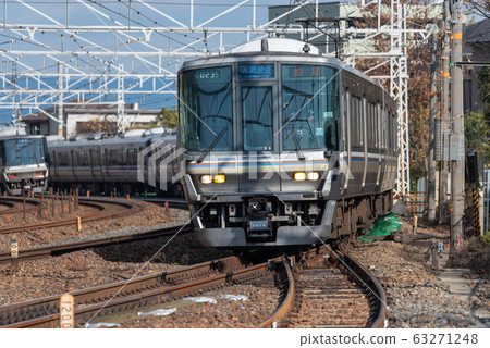 JR West 223系列DC郊區車輛（曲線照片） 63271248