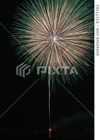 Waterfront fireworks Waterfront fireworks 63273302
