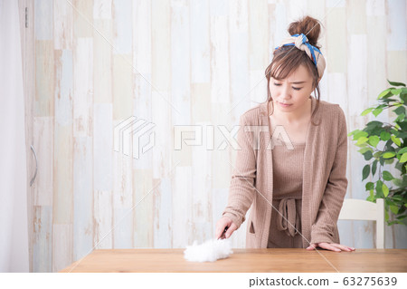 Woman in room wear 63275639
