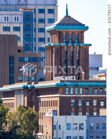 Kanagawa Prefectural Government King Tower Vertical Position 63279517