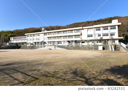[停課]岡山縣岡山市東區岡山市立大宮小學4 63282531