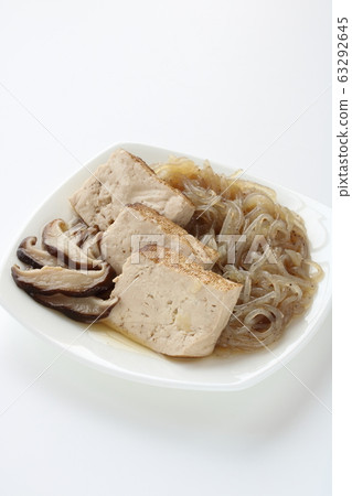 Boiled tofu Boiled tofu 63292645