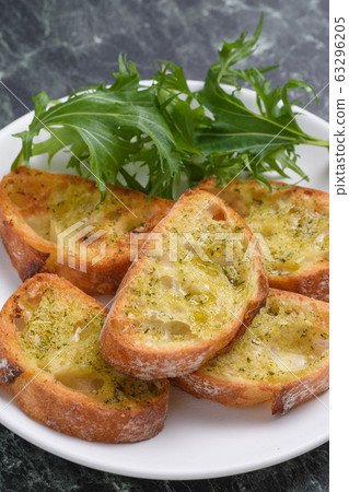 大蒜吐司 大蒜吐司 63296205