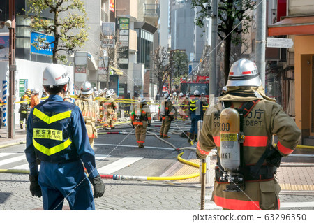 Fire extinguishing work 63296350
