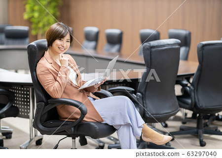女性商業場景 63297040