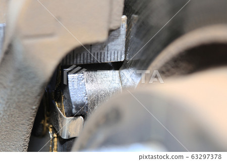 Inspection of car disc brakes Maintenance work Inspection of car disc brakes Maintenance work 63297378