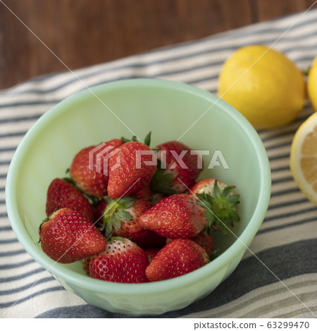 Strawberry and lemon 63299470