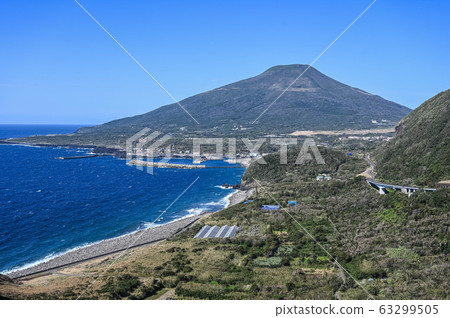 Hachijojima Hachijo Fuji from the Osaka Tunnel Observatory 63299505