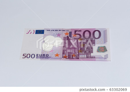 Tablets and euro bills. Expensive medicine concept. Tablets and euro bills. Expensive medicine concept. 63302069