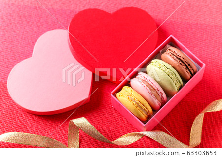 Macaron colorful 63303653