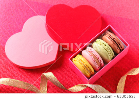 Macaron colorful 63303655