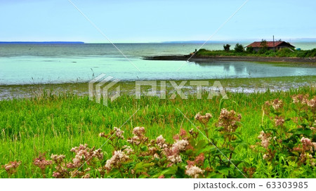 Lake Saroma 63303985