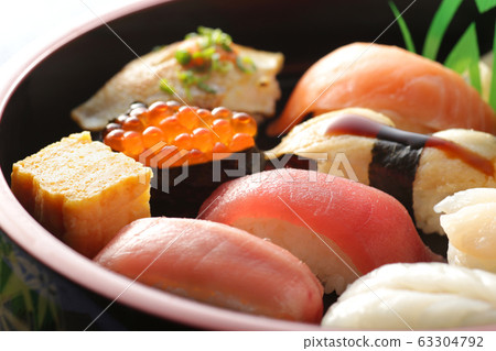 日本飲食文化中的握壽司 63304792