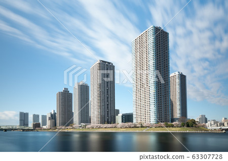 東京市中心的高層公寓景觀 東京市中心的高層公寓景觀 63307728