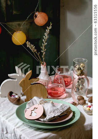 Easter table setting Easter table setting 63315556