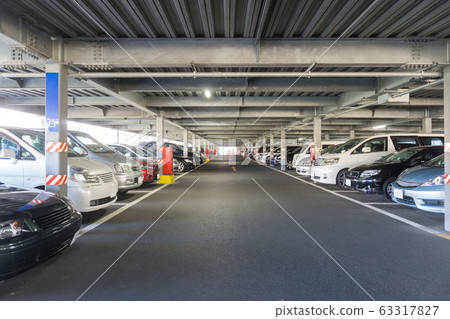大樓停車場 大樓停車場 63317827