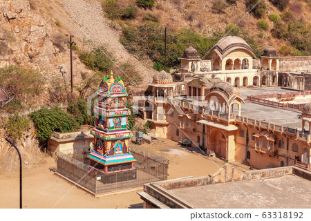 Ramanuja Acharya Mandir Temple in Galta Ji 63318192