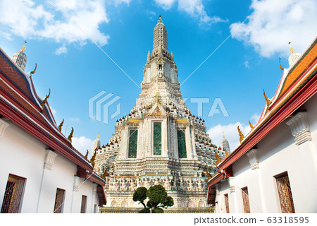 View of Wat Arun on blue sky background View of Wat Arun on blue sky background 63318595
