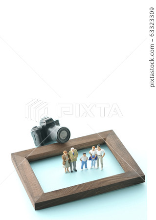 Family photo Family photo 63323309