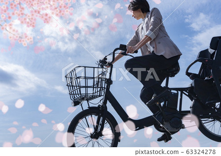 Sakura season bicycle 63324278