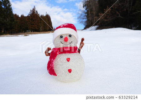 Snowman 63329214