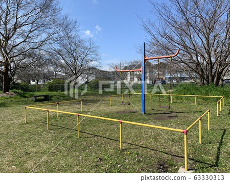 廢棄的公園春天 廢棄的公園春天 63330313