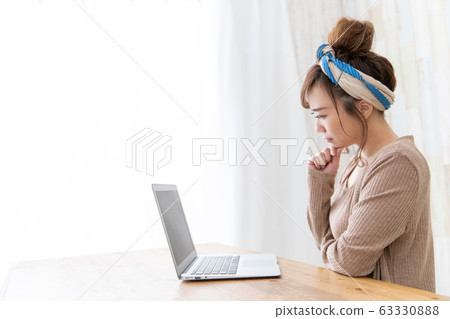 Woman in room wear 63330888