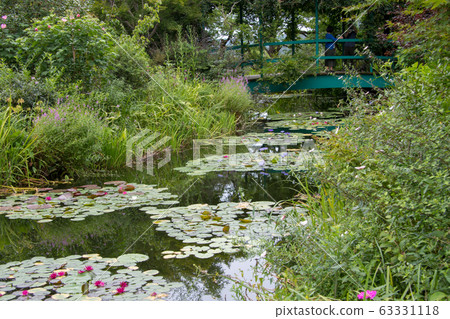 Kitagawa Village Monet's Garden Marmottan Water Lily 63331118