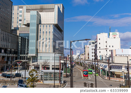 Toyama / Takaoka Station and Manyo Line Itram 63339999