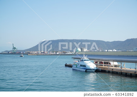 香川縣高松港和屋島高松市浮橋 63341892