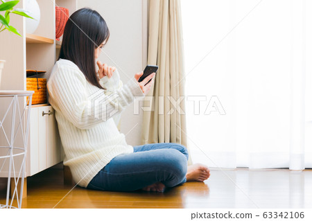 Worried, woman, lady Worried, woman, lady 63342106