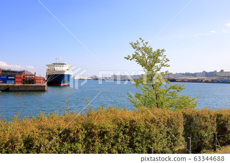 Tokyo port scenery 63344688