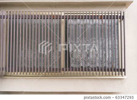 殘破的房屋網格 63347293