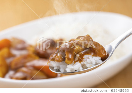 Eat curry and rice Eat curry and rice 63348963