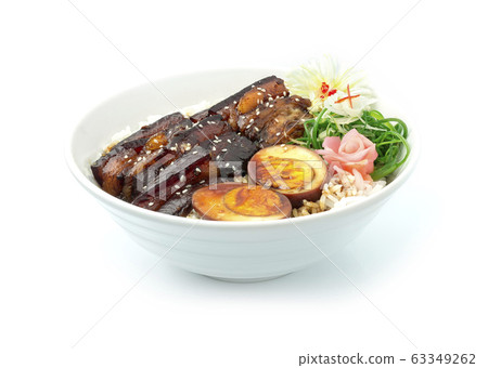 Dong Po Pork in Sweet Soy Sauce Recipe on Rice 63349262
