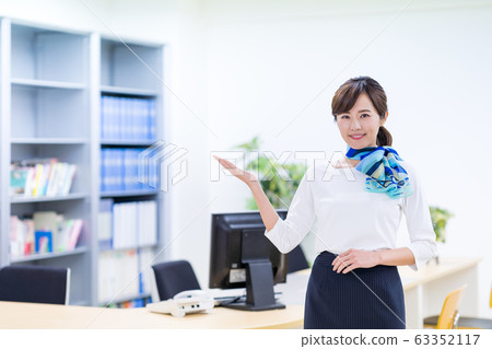Young woman, receptionist, check in 63352117