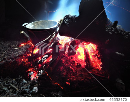 Bonfire Bonfire 63352570