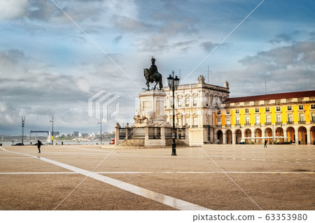 Rua Augusta Arch in Lisbon, Portugal 63353980