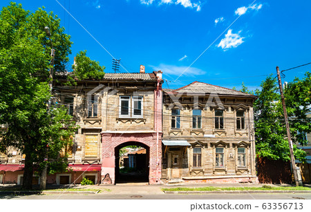 Traditional houses in the old town of Nizhny Novgorod, Russia 63356713