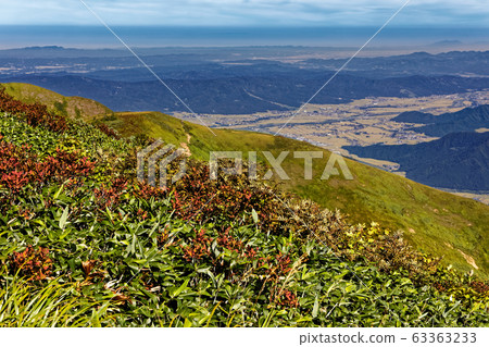 從大沼山看魚沼平原和日本海 從大沼山看魚沼平原和日本海 63363233