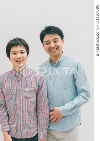 father and child, son, sons 63367098