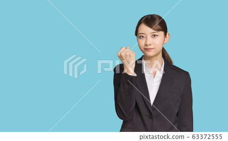 找工作的女商人 63372555