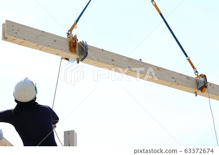 Craftsman who builds a new house Craftsman who builds a new house 63372674