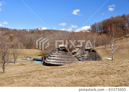 Photograph of the scenery of the Kitakogane Shell Mound in Date City, Hokkaido in early spring Photograph of the scenery of the Kitakogane Shell Mound in Date City, Hokkaido in early spring 63373005